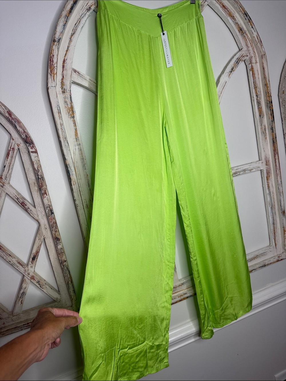 NWT Stillwater Lime Green Flowy Wide Leg Pants- Sz Medium - Picture 4 of 8